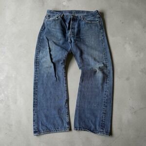 Levis 501 Jeans Mens 36 Medium Wash Blue Straight Leg Button Fly Denim 34x27